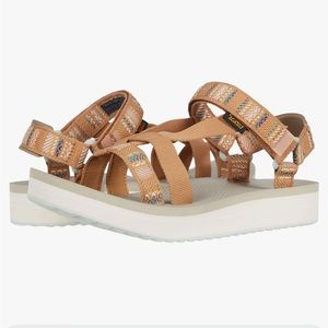 Teva Midform Arivaca Sandals Aviles Chipmunk 8